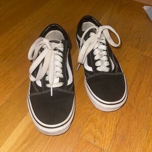 Black Low Top Lace Up Vans